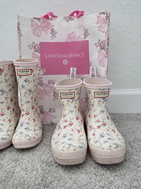 Hunter Shoes - Mommy & Me - Hunter x LoveShackFancy Floral Rain Boots - Cream & Pink